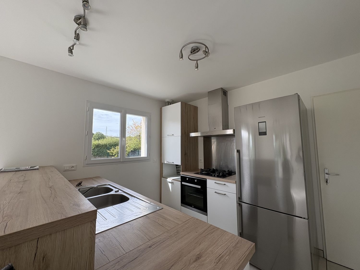 Maison à louer, 89m², Civrieux-d'Azergues