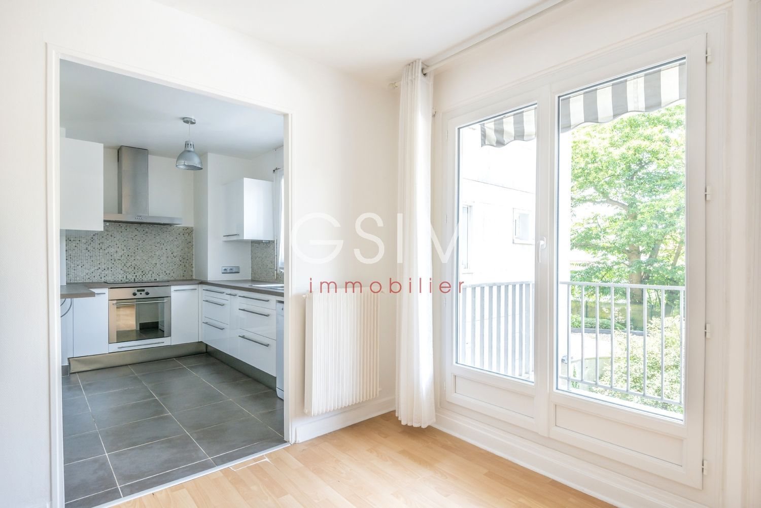 Appartement à louer, 103m², Garches