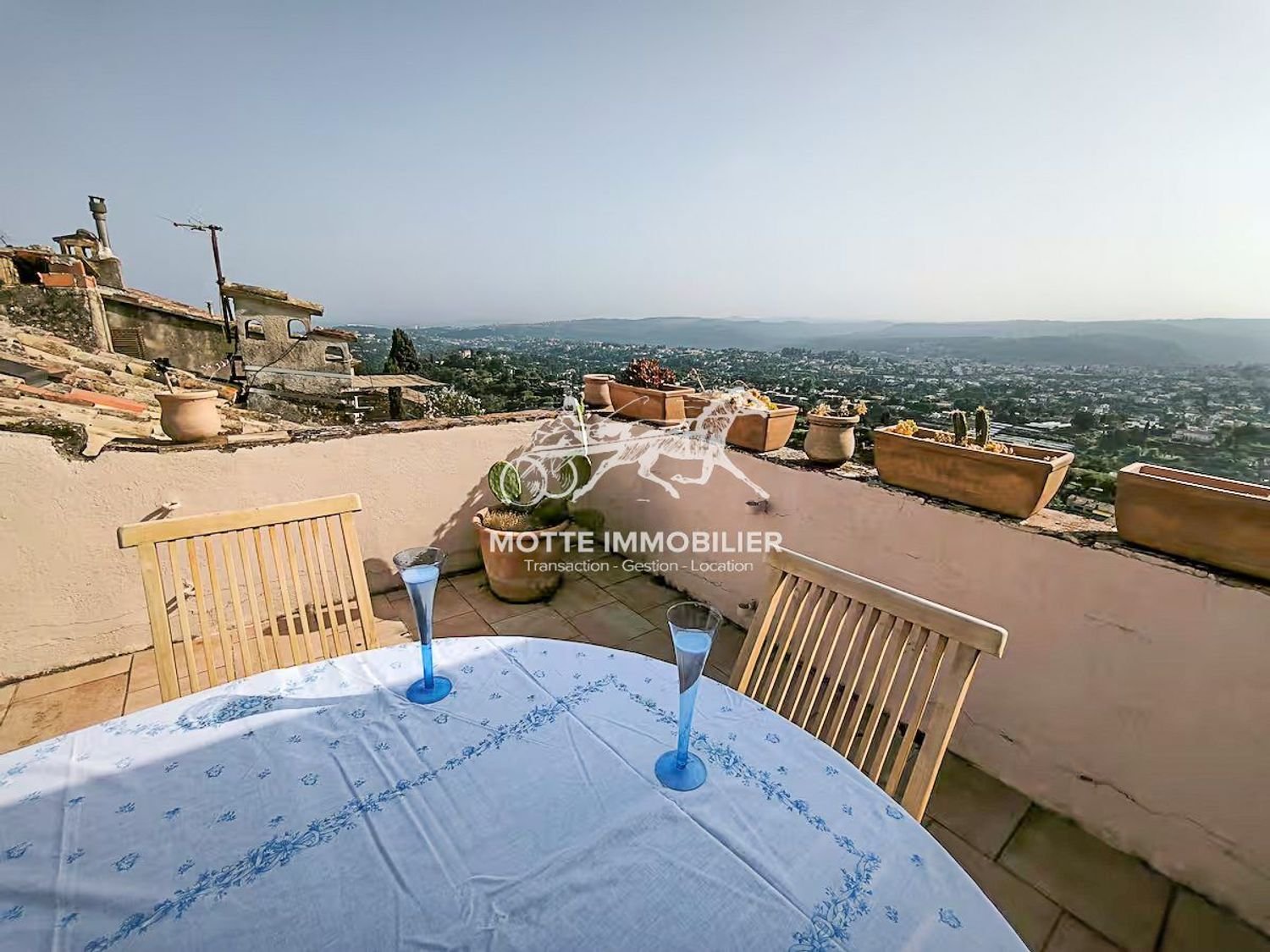 Maison à louer, 180m², Saint-Paul-de-Vence