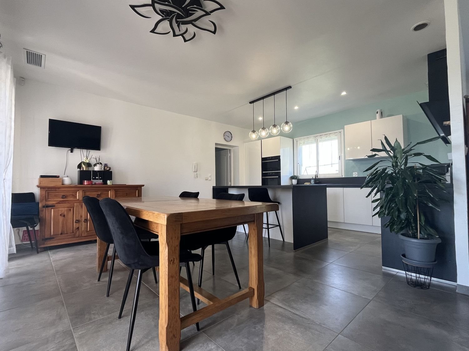 Maison à vendre, 146m², La Tour-du-Crieu
