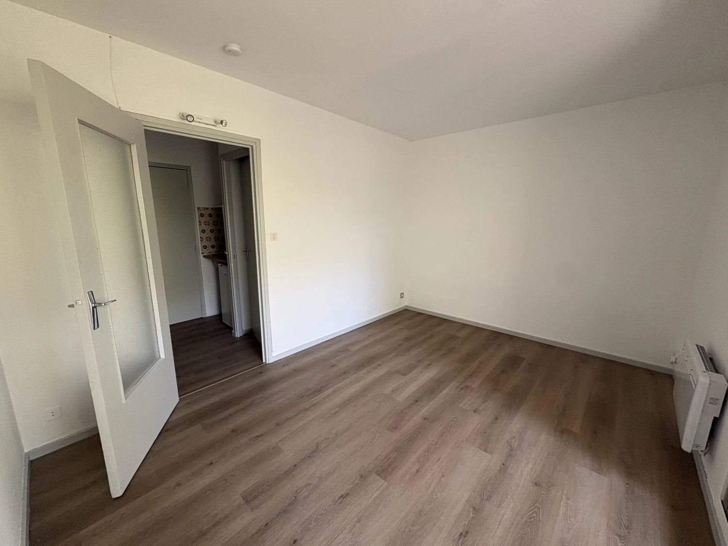 Appartement à louer, 19m², Nîmes