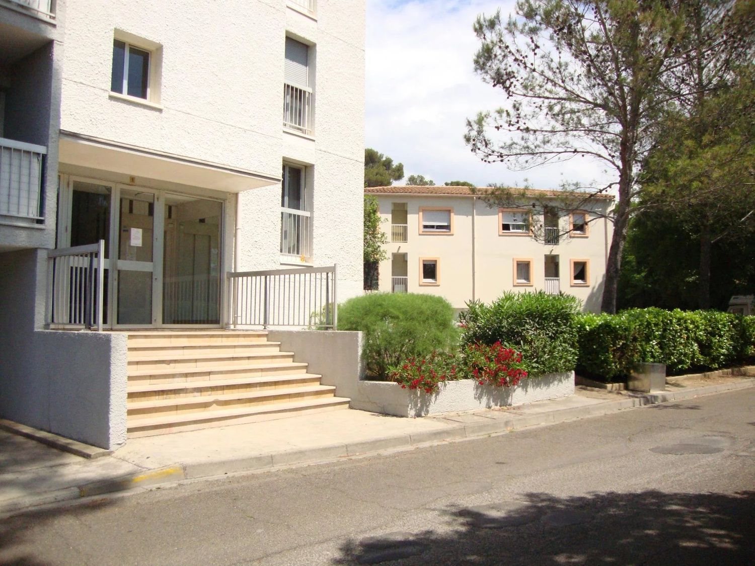 Appartement à louer, 19m², Nîmes
