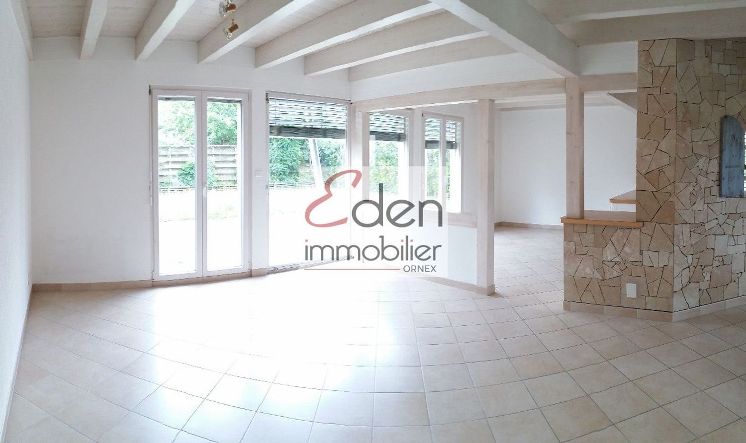 Maison à louer, 150m², Cessy