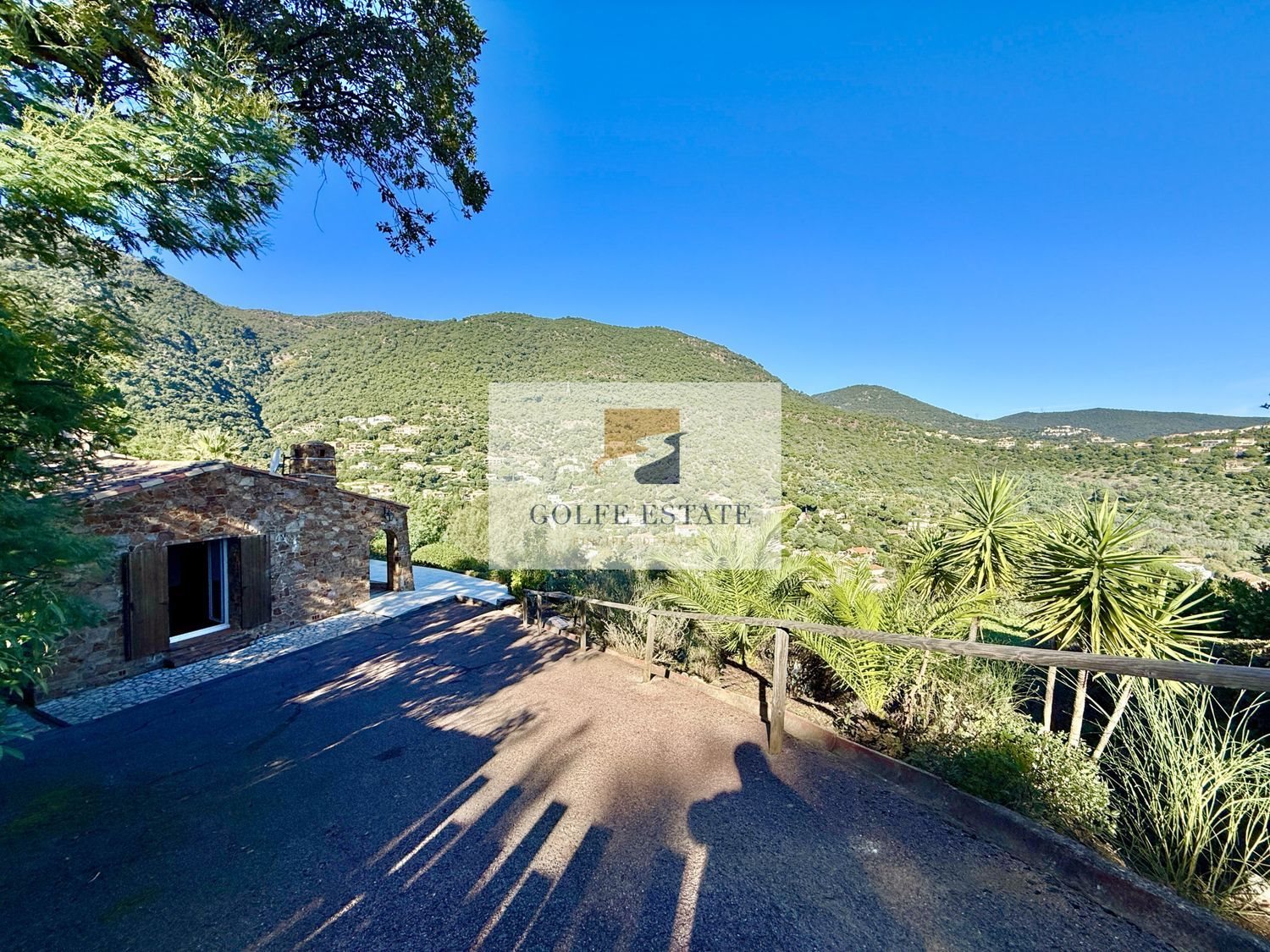 Maison à vendre, 84m², Cavalaire-sur-Mer
