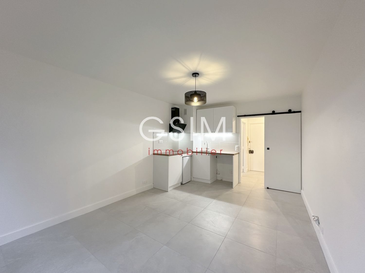 Appartement à louer, 24m², Garches