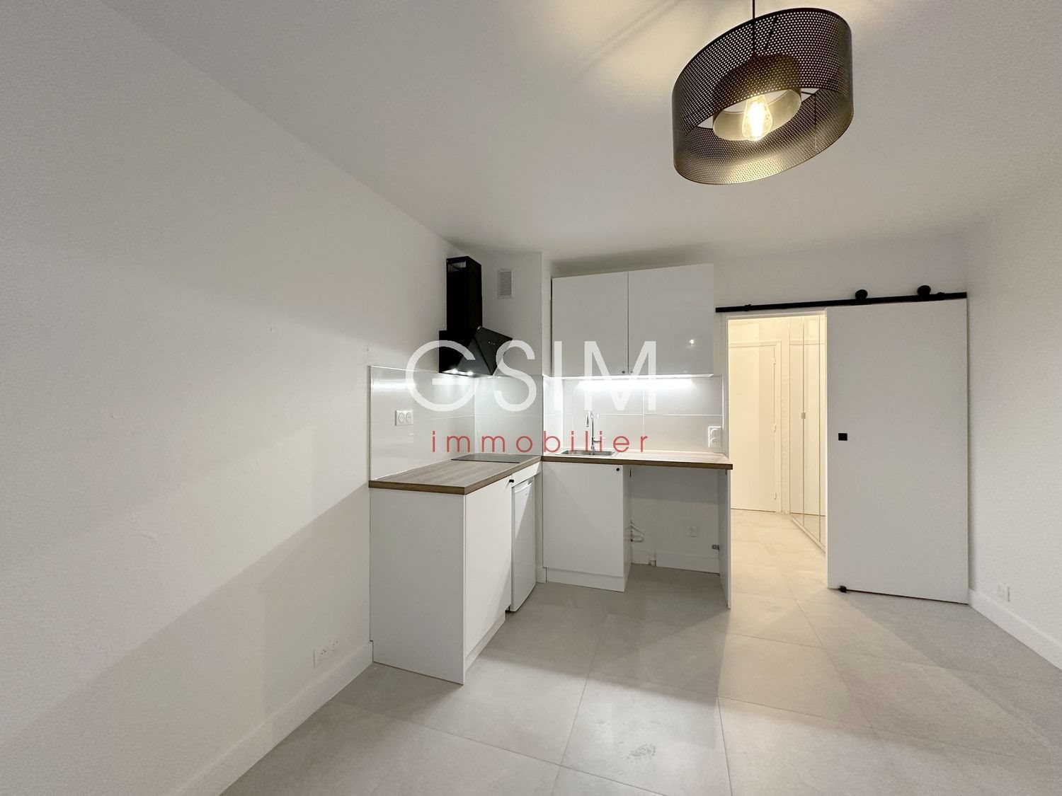 Appartement à louer, 24m², Garches