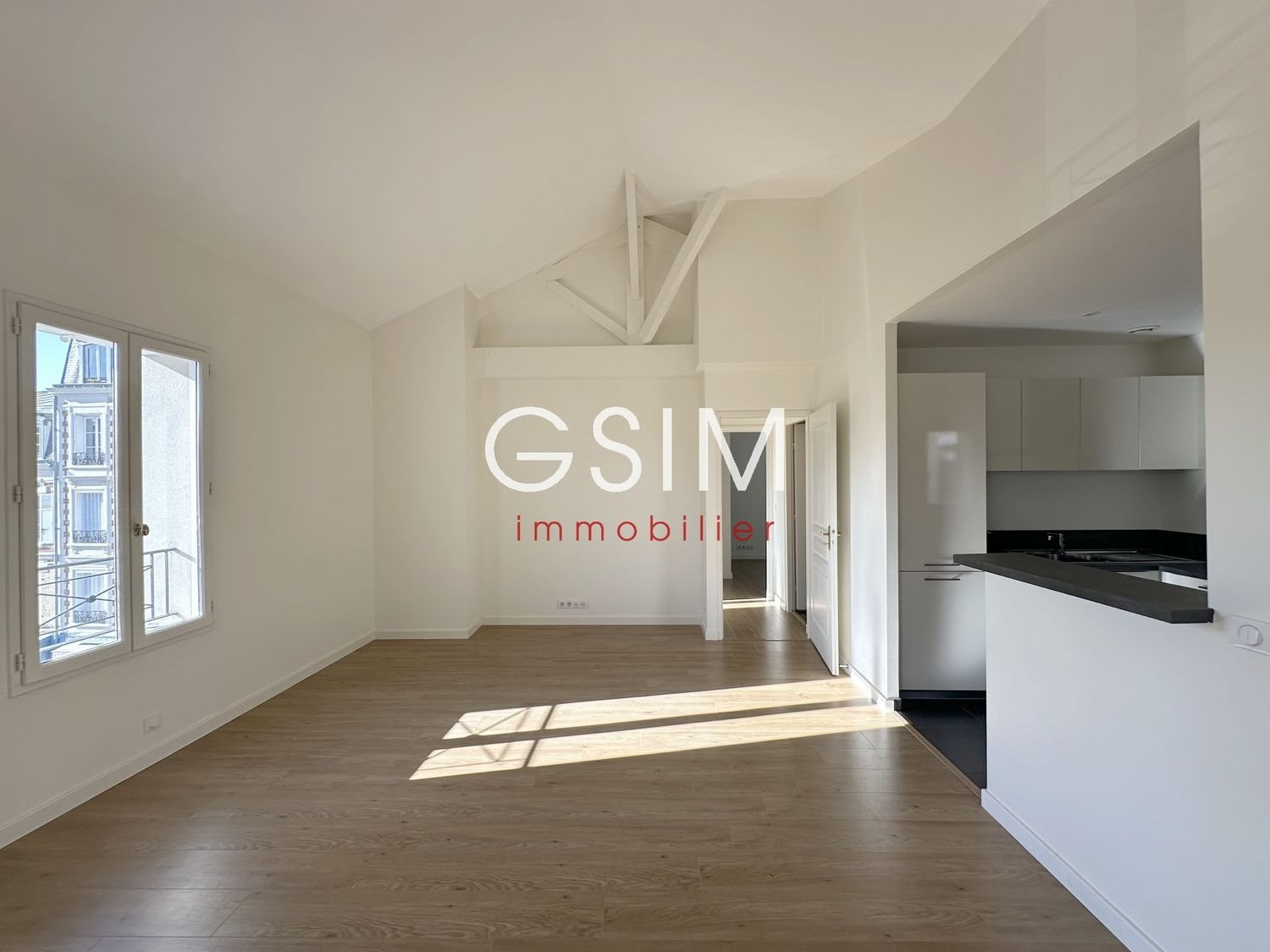 Appartement à louer, 79m², Marnes-la-Coquette