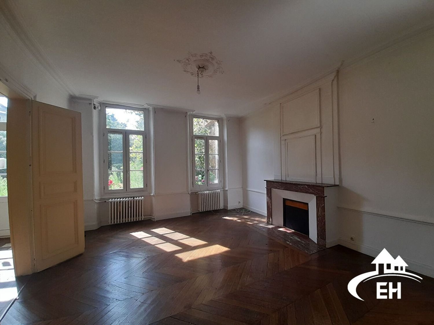 Maison à vendre, 250m², L'Aigle