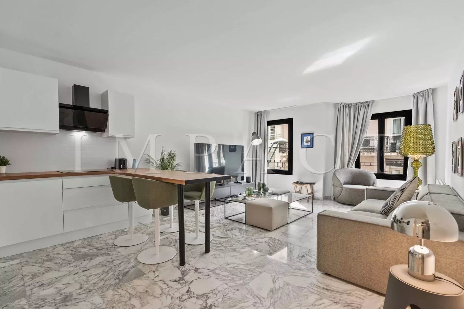 Appartement à louer, 78m², Cannes