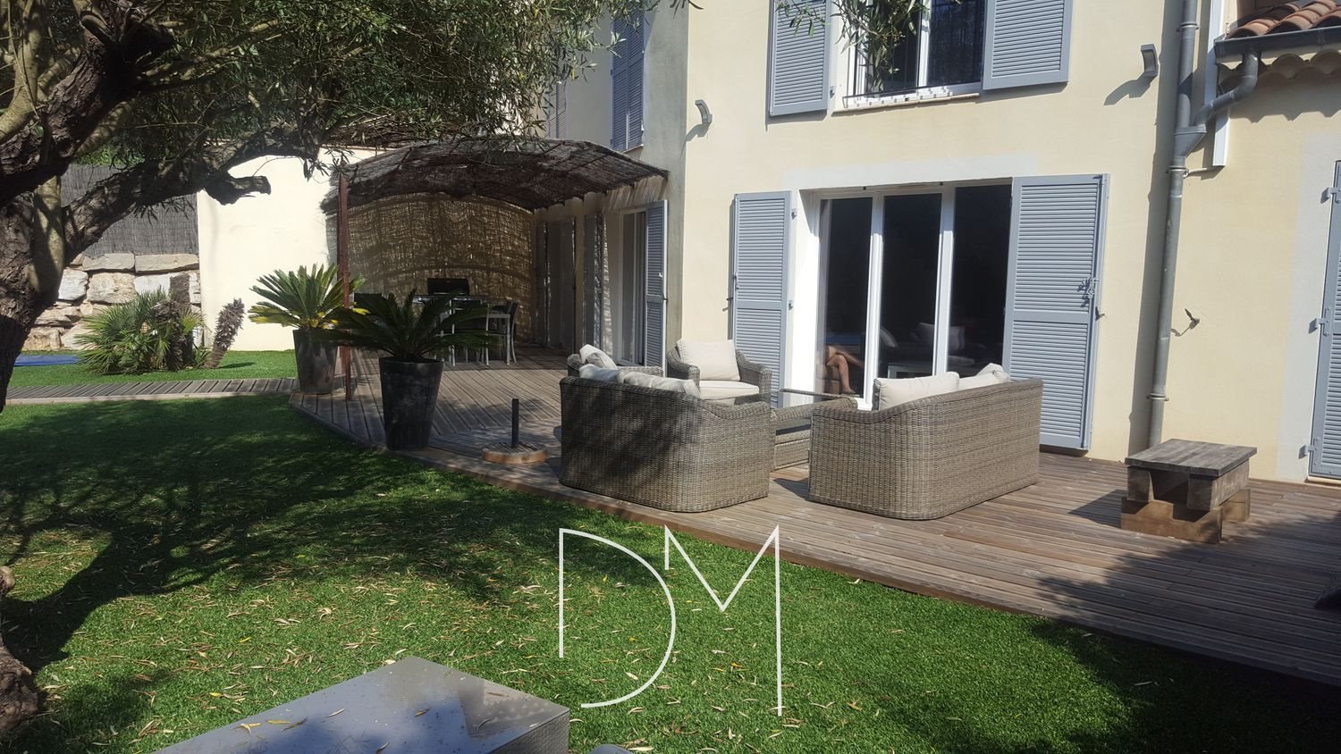 Maison à vendre, 136m², Rayol-Canadel-sur-Mer
