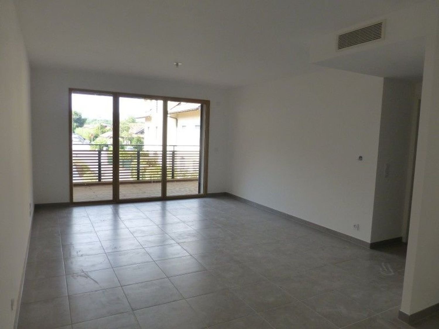 Appartement à louer, 65m², Neydens