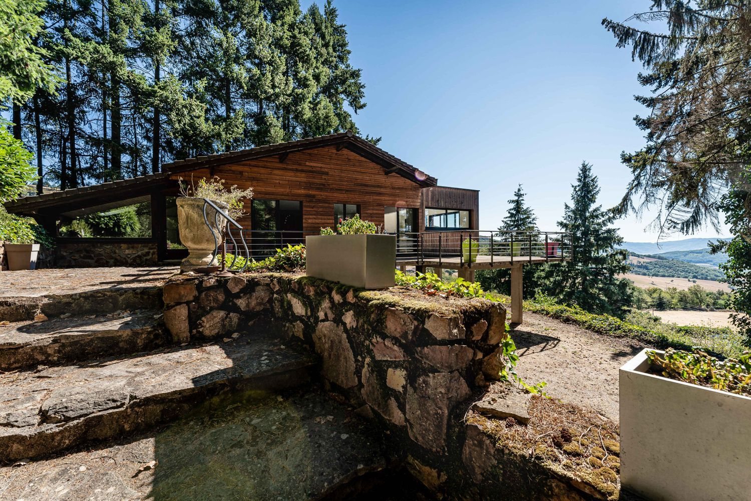Maison à vendre, 190m², Montrottier