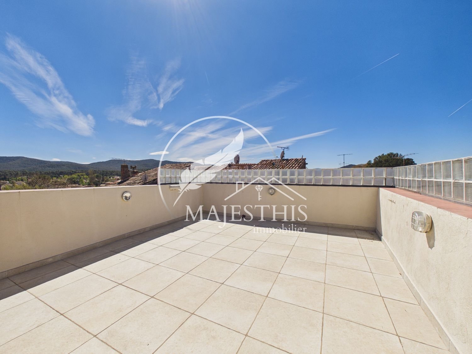 Maison à vendre, 190m², Carnoules