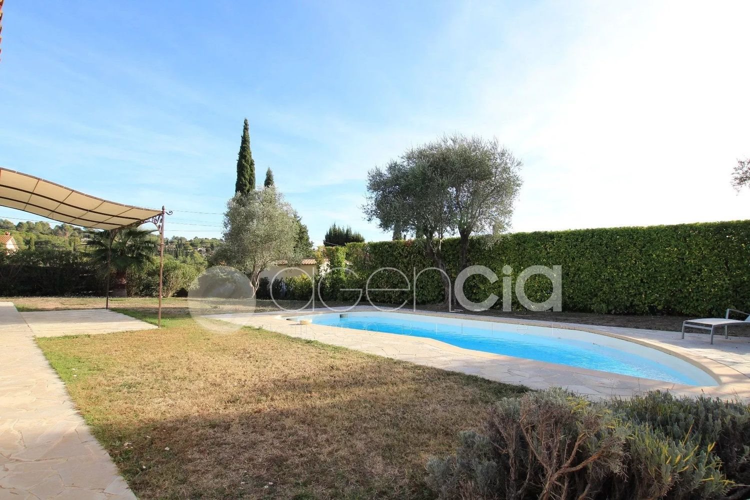 Maison à vendre, 150m², Grasse