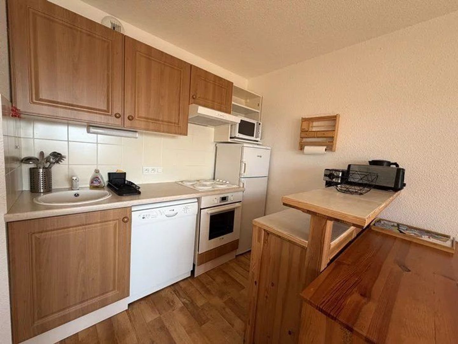 Appartement à louer, 40m², La Cluse-et-Mijoux