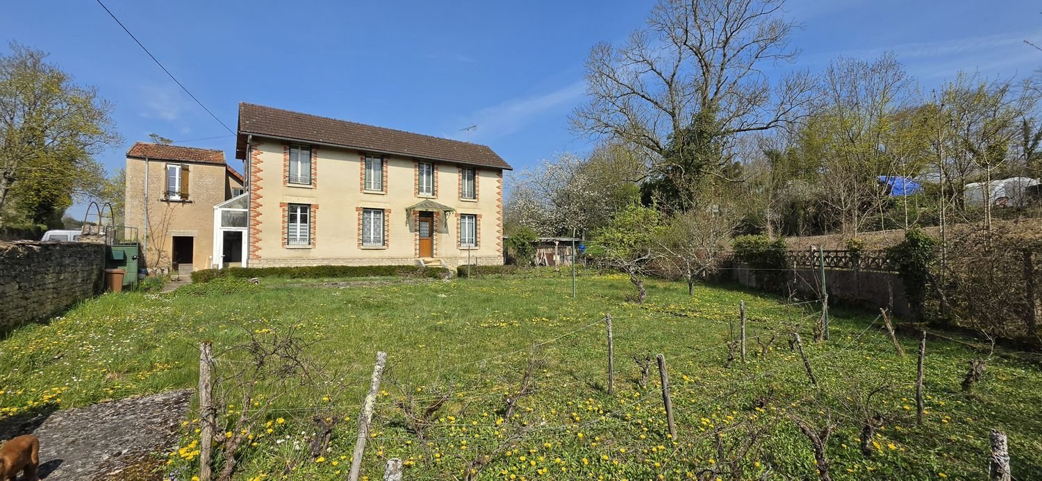 Maison à vendre, 107m², Clamecy