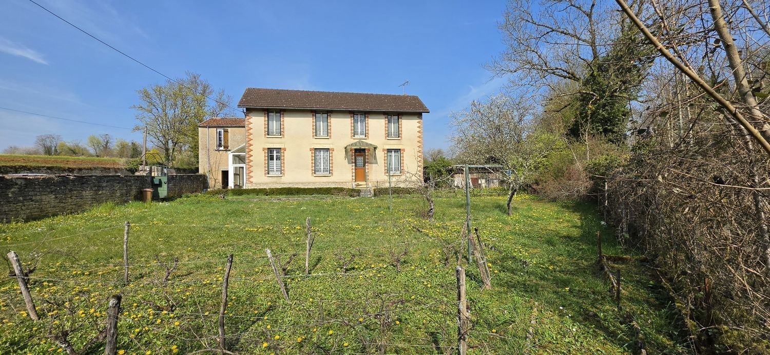 Maison à vendre, 107m², Clamecy