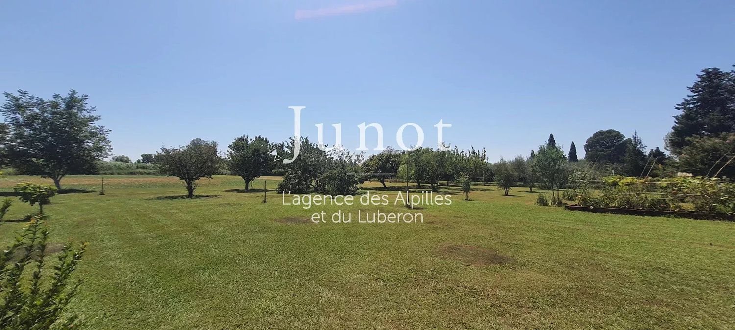 Maison à louer, 300m², Arles