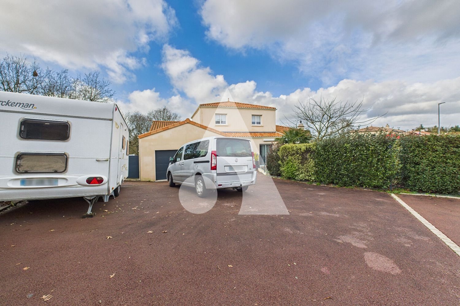 Maison à vendre, 280m², La Roche-sur-Yon
