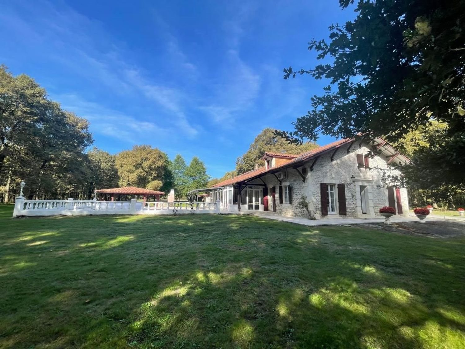 Maison à vendre, 328m², Saint-Sever
