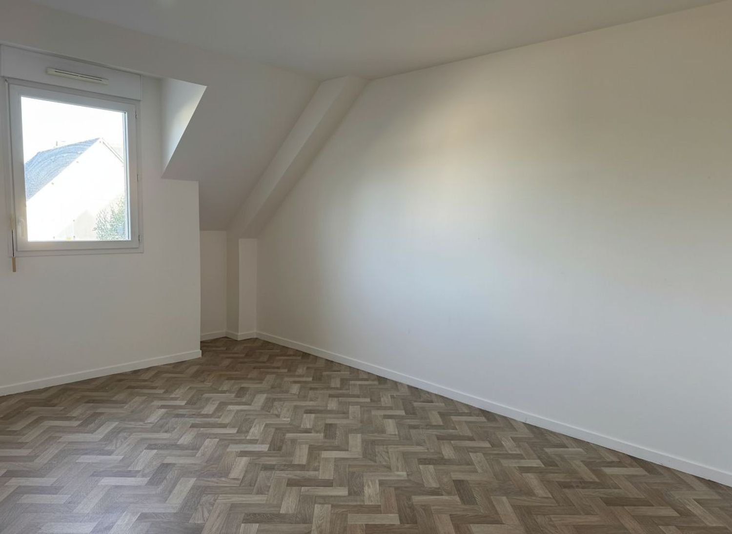 Maison à louer, 84m², Véretz