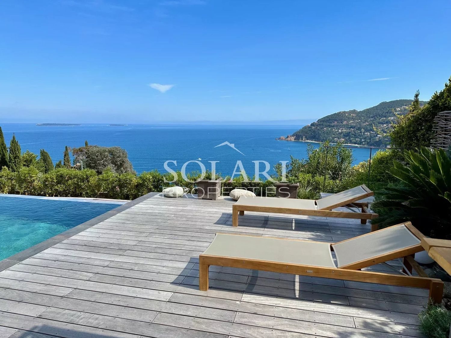 Maison à louer, 200m², Théoule-sur-Mer