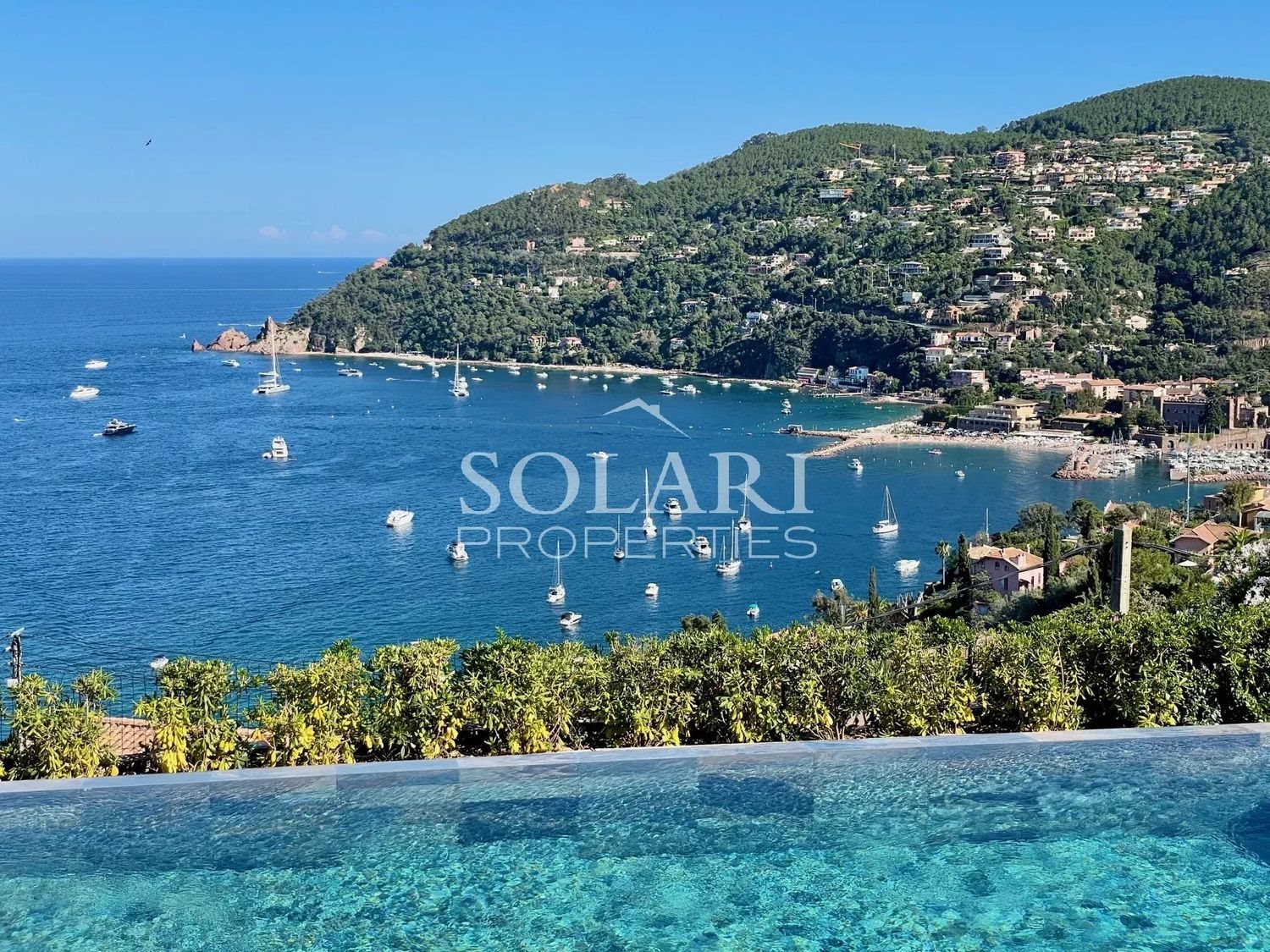 Maison à louer, 200m², Théoule-sur-Mer