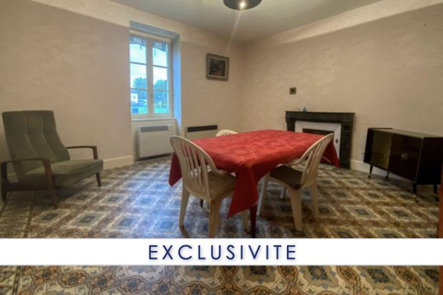 Maison à vendre, 173m², Mézériat