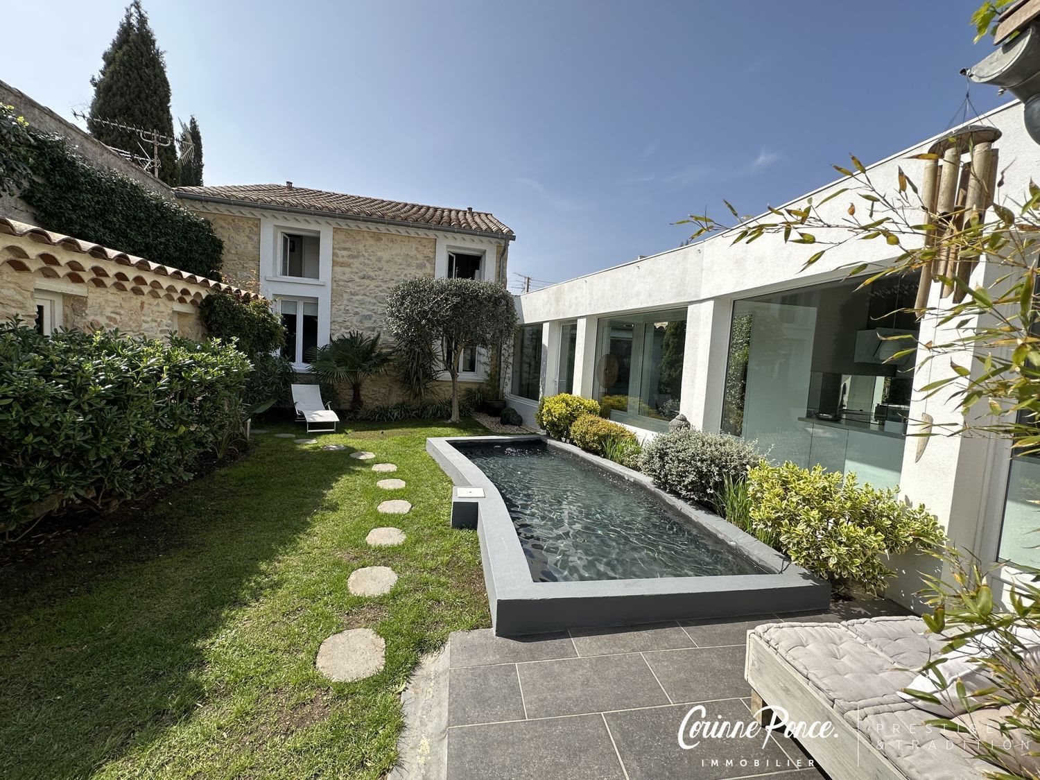 Maison à vendre, 120m², Nîmes