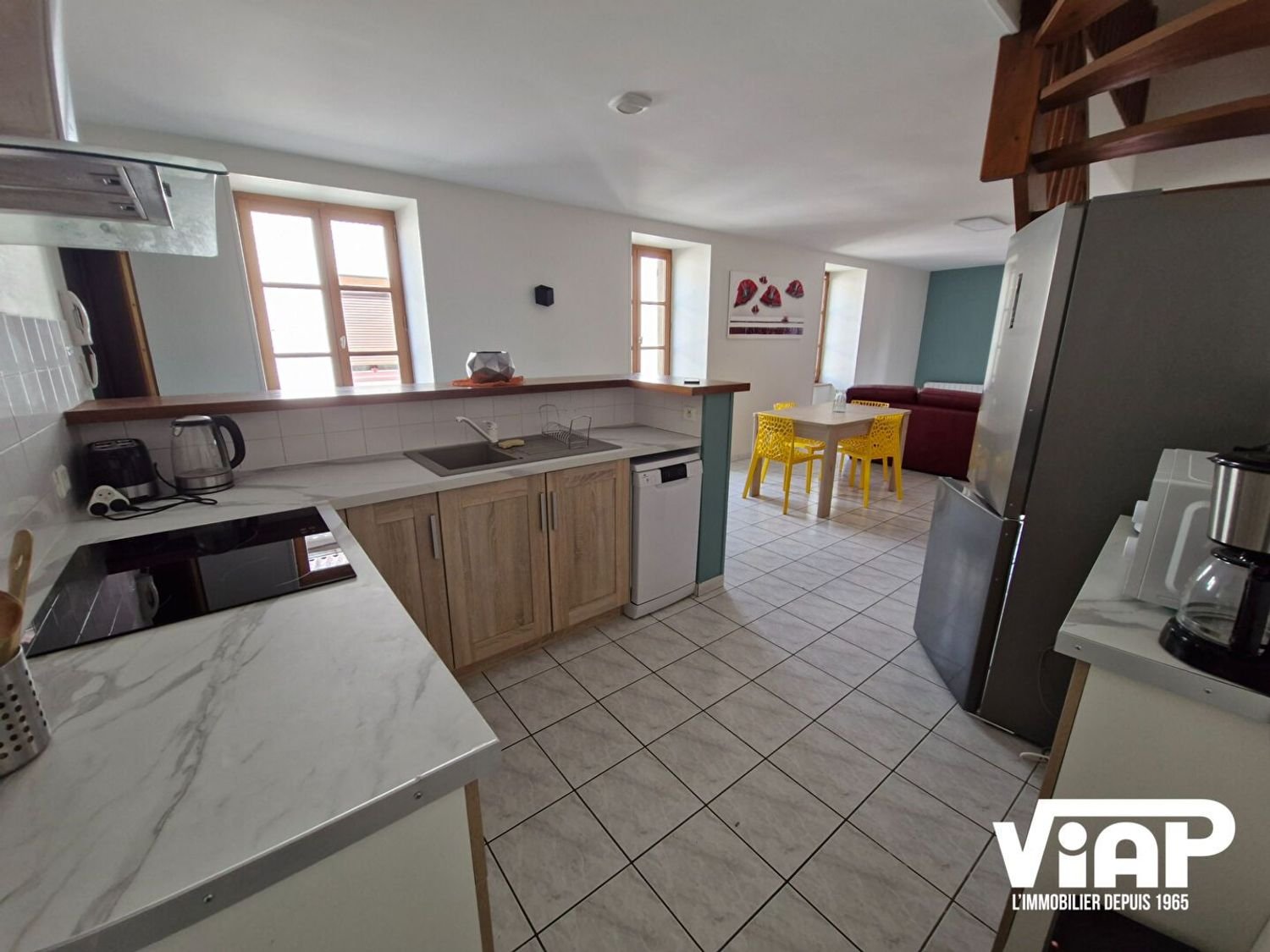 Appartement à louer, 74m², Châlus