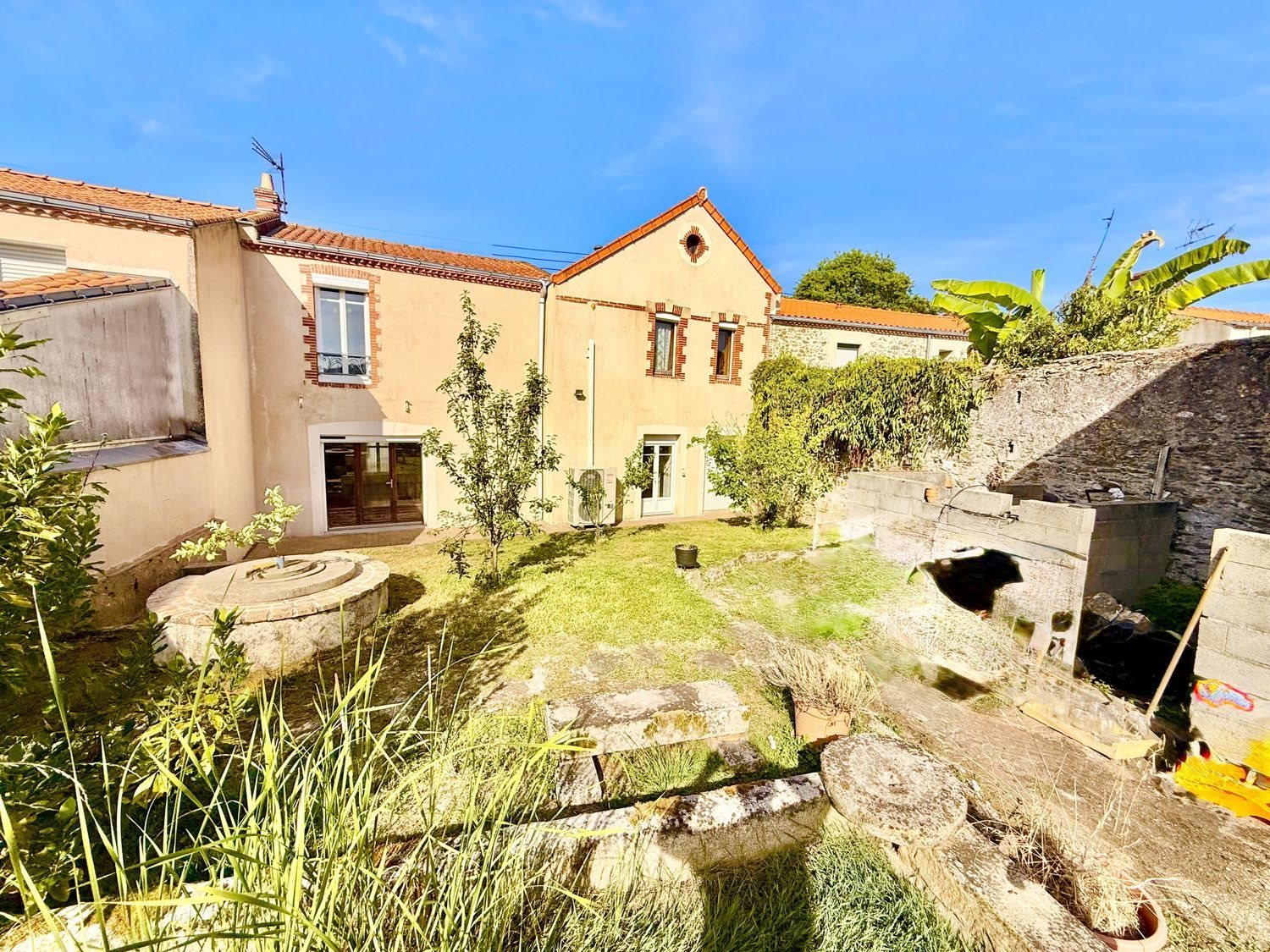 Maison à vendre, 122m², Saint-Léger-les-Vignes