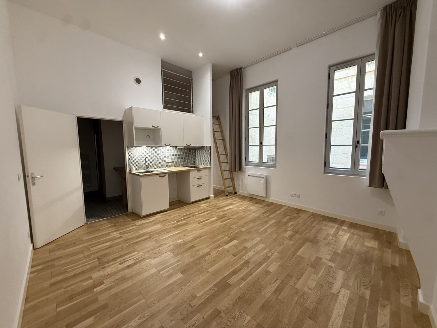 Appartement à louer, 29m², Bordeaux