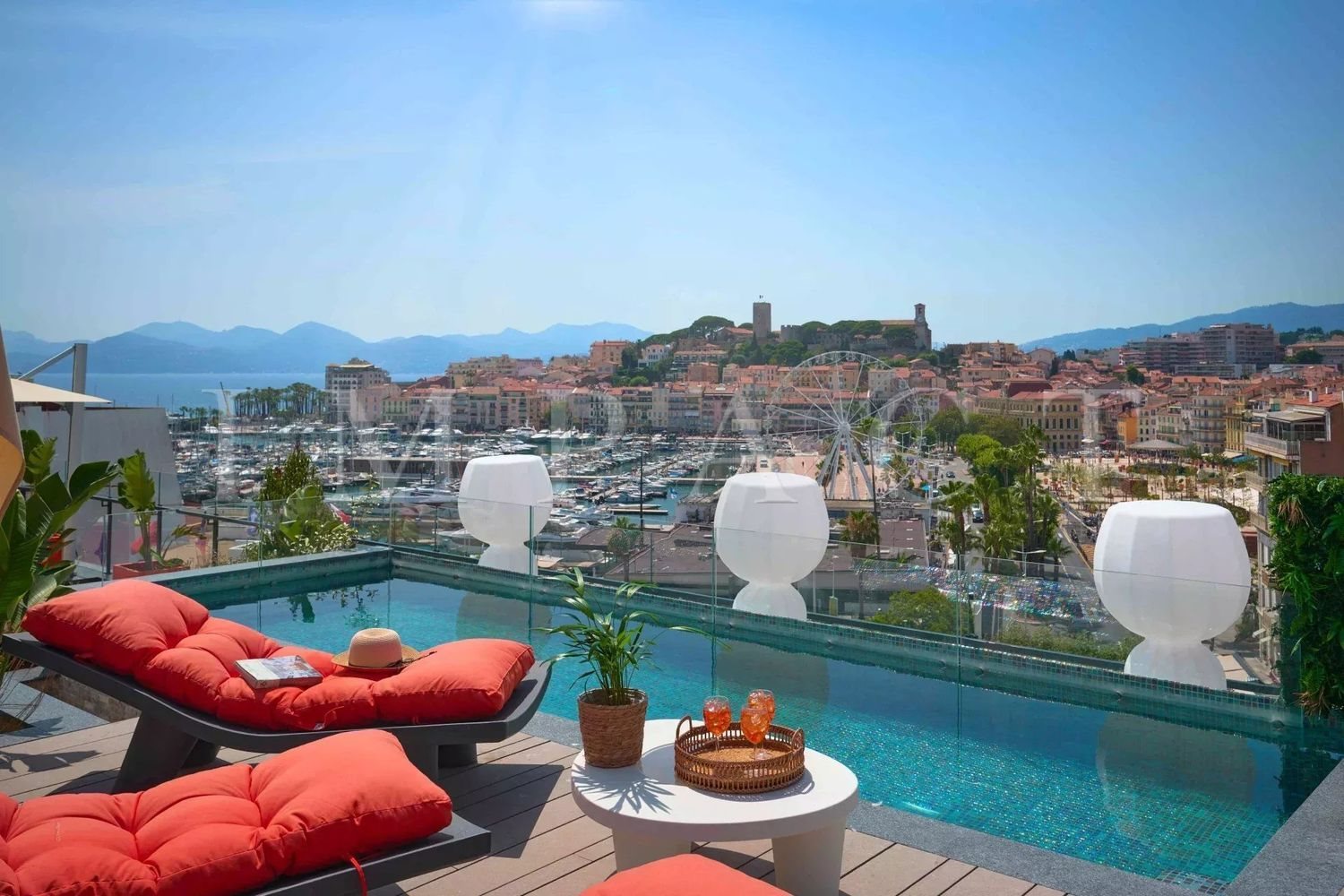 Appartement à louer, 250m², Cannes