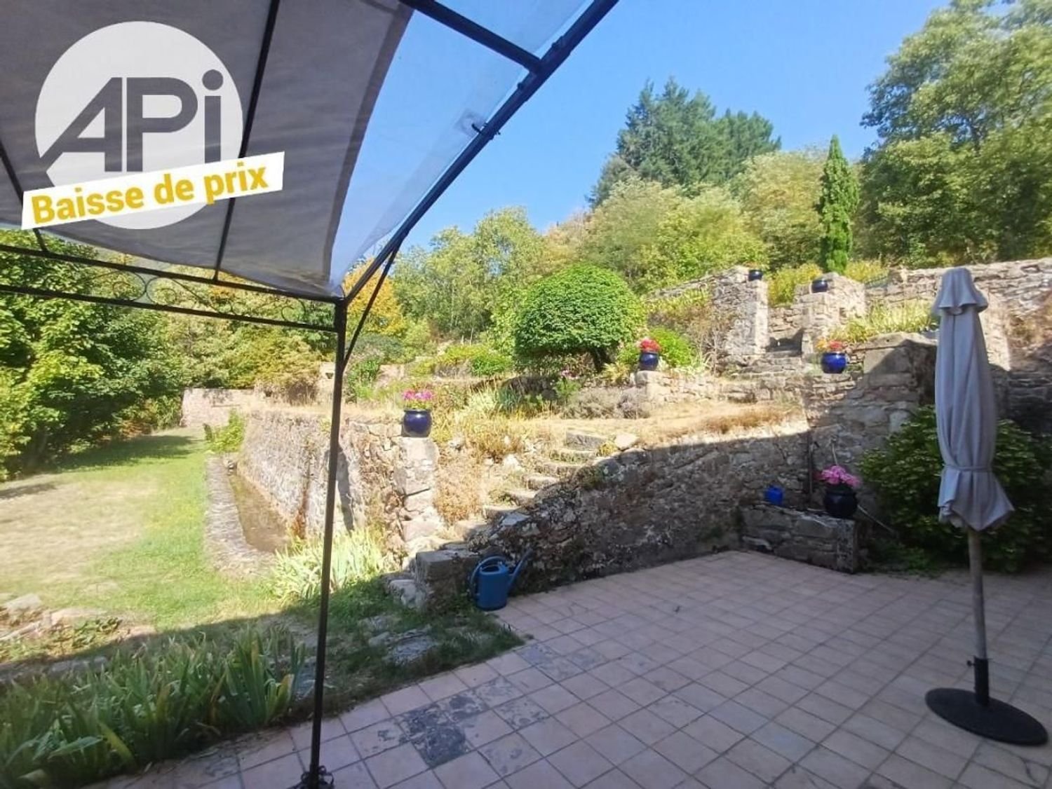 Maison à vendre, 374m², Pélussin
