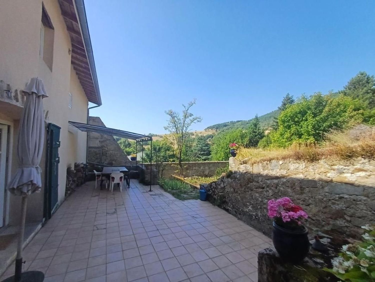 Maison à vendre, 374m², Pélussin
