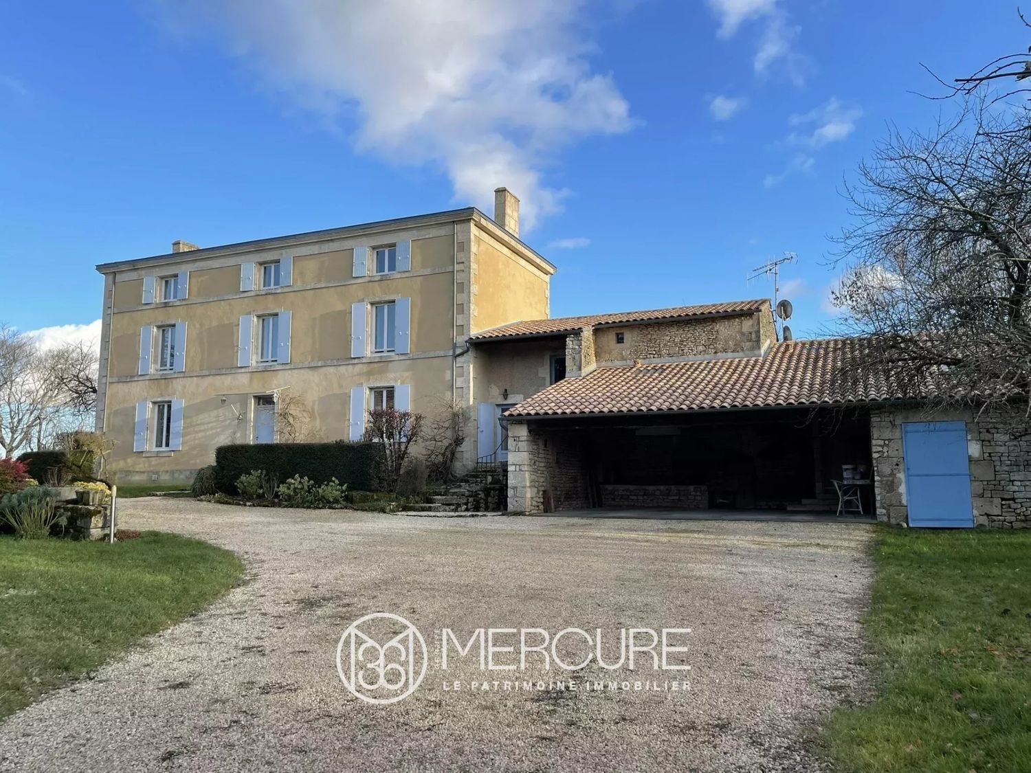 Maison à vendre, 264m², La Crèche