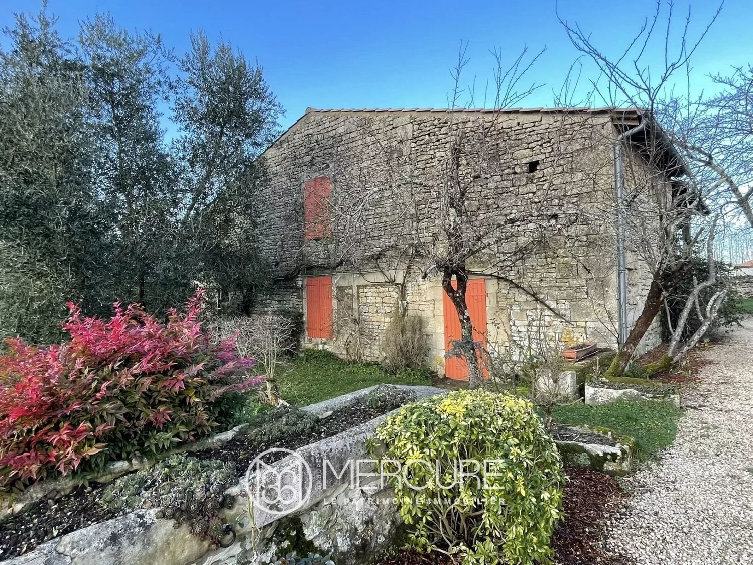 Maison à vendre, 264m², La Crèche