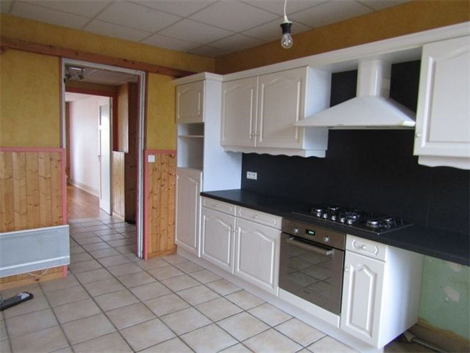 Appartement à louer, 170m², Charmes