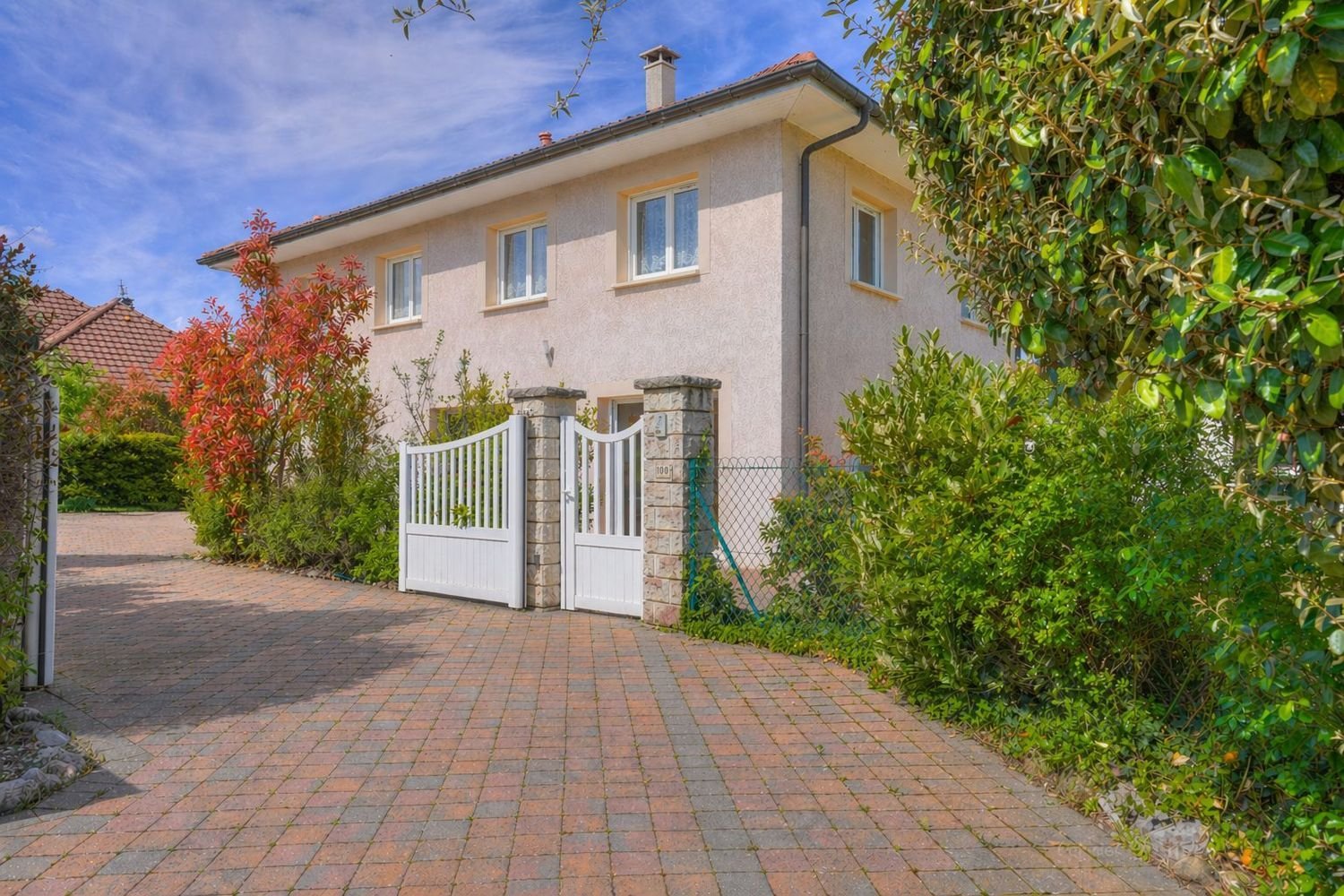 Maison à vendre, 182m², Prévessin-Moëns