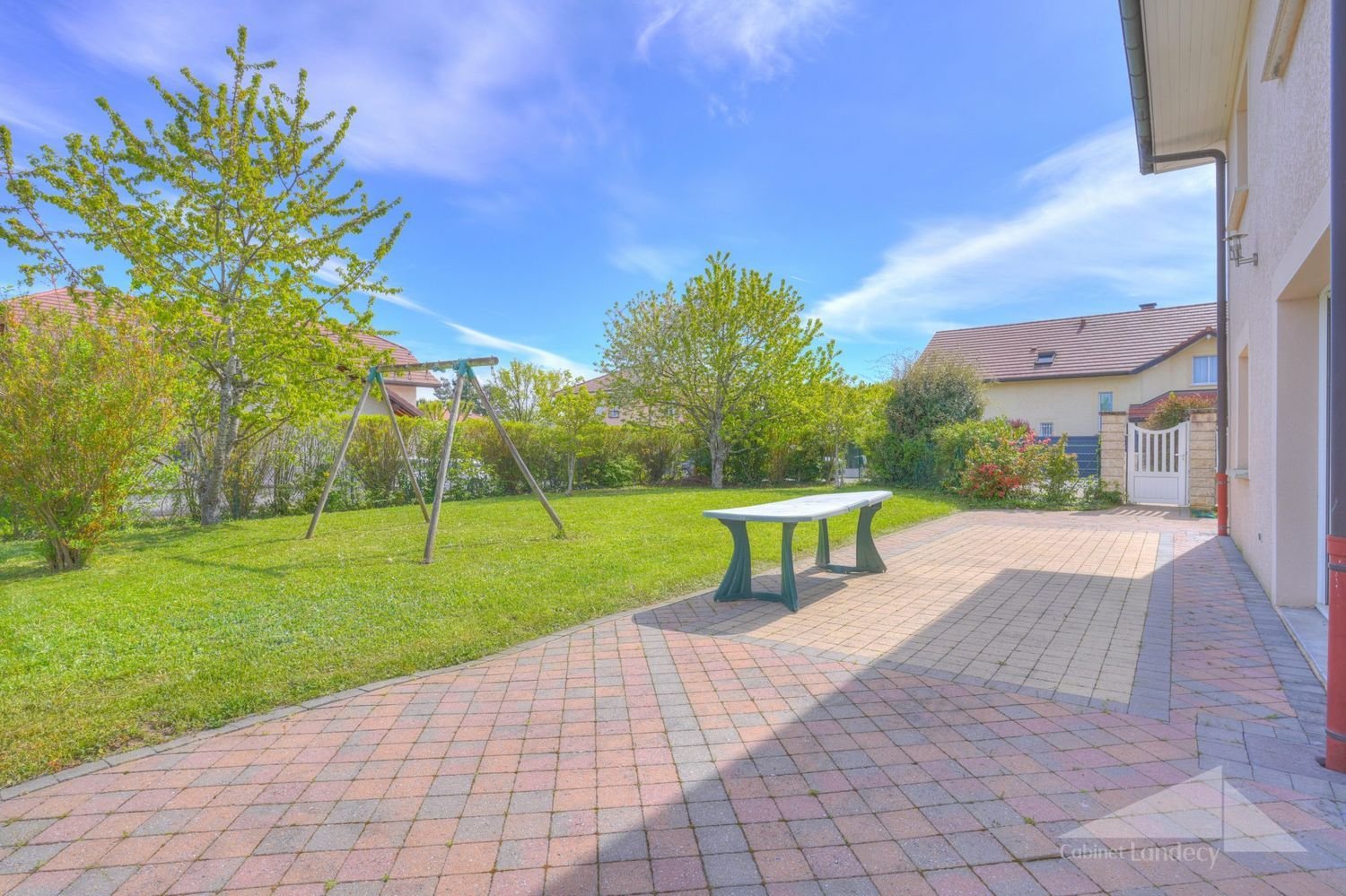 Maison à vendre, 182m², Prévessin-Moëns