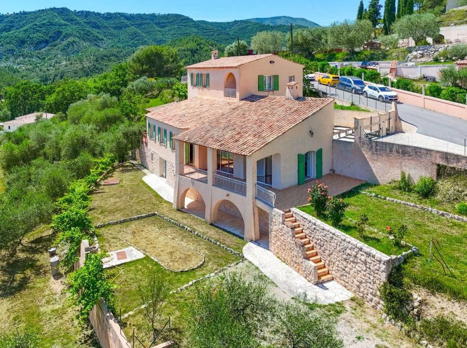 Maison à vendre, 245m², L'Escarène