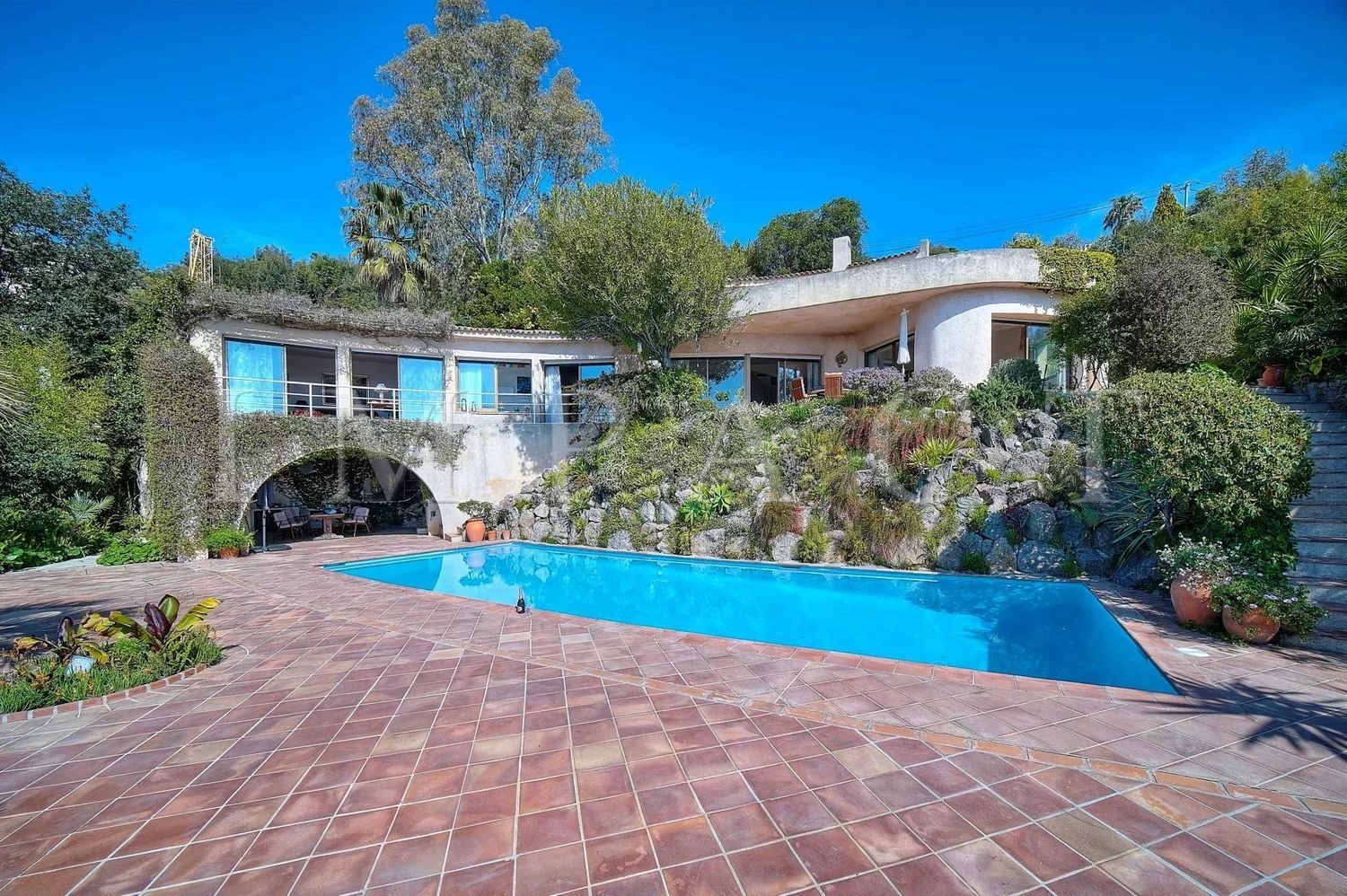 Maison à louer, 300m², Vallauris