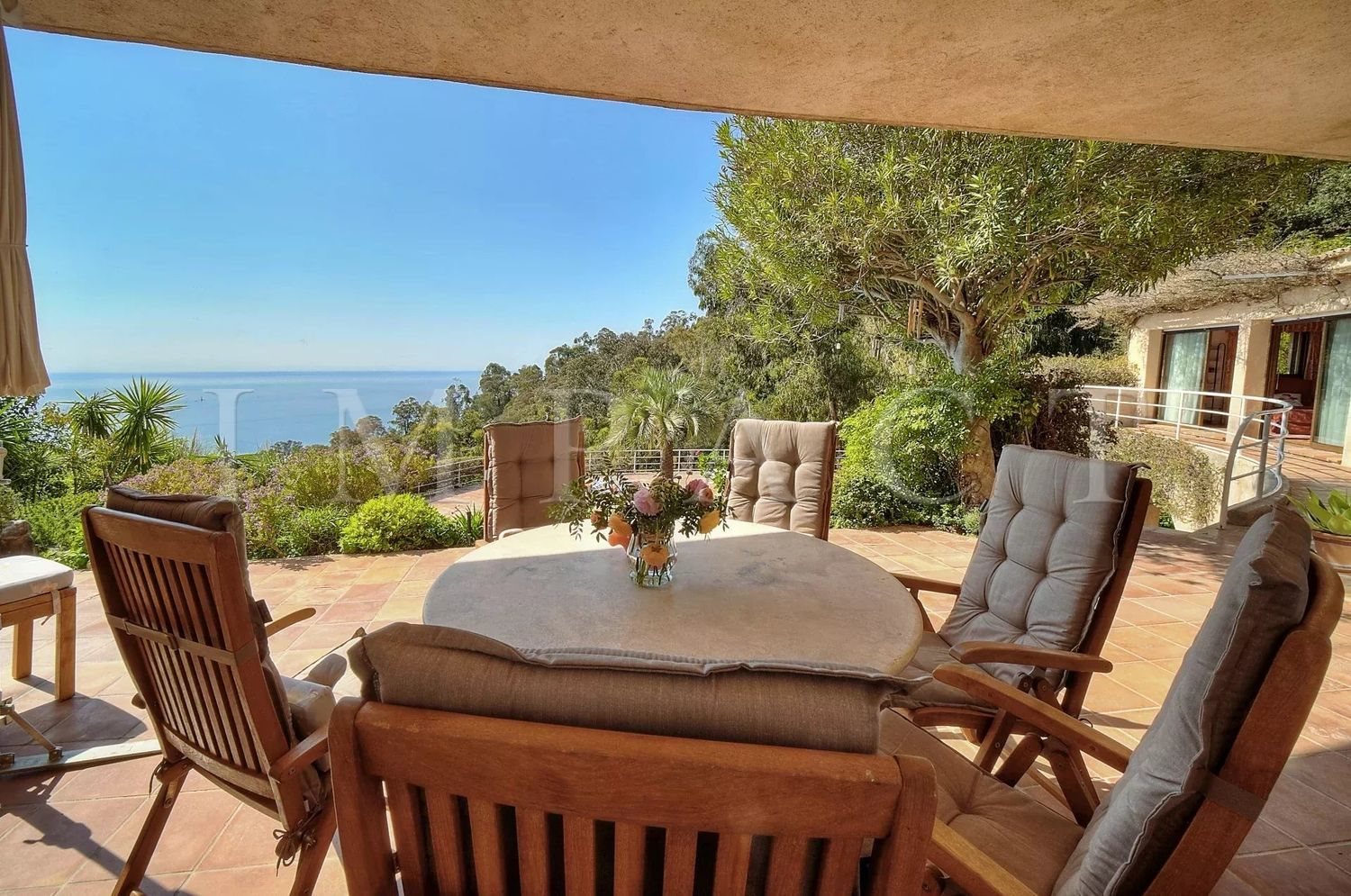 Maison à louer, 300m², Vallauris