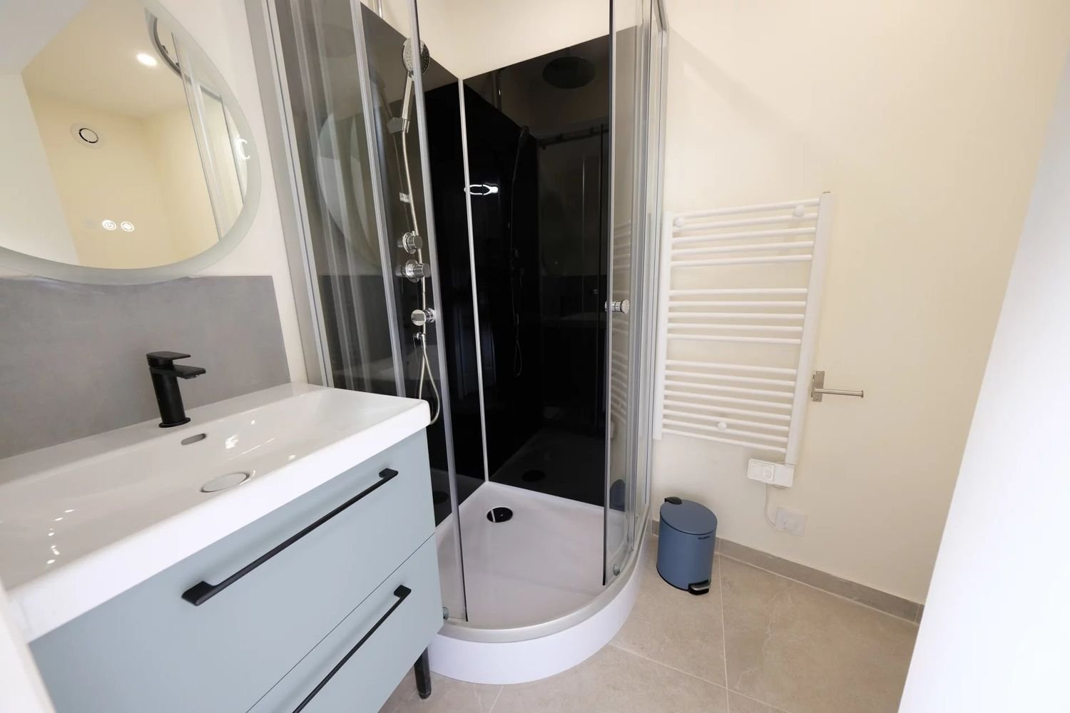 Appartement à louer, 25m², Pierre-Bénite