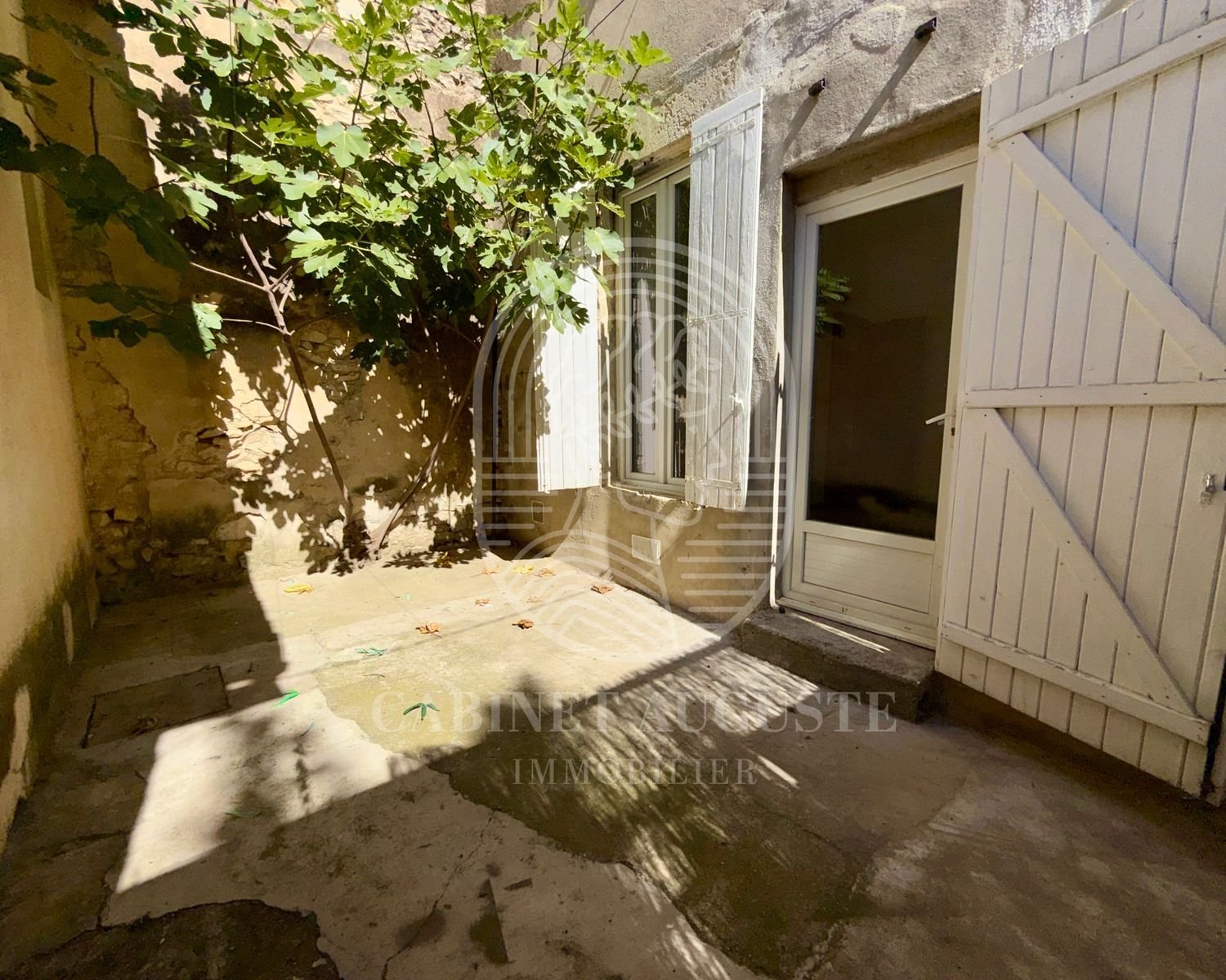 Appartement à louer, 31m², Nîmes