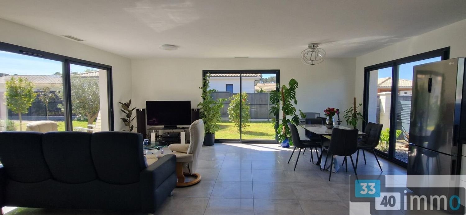 Maison à vendre, 102m², Salles