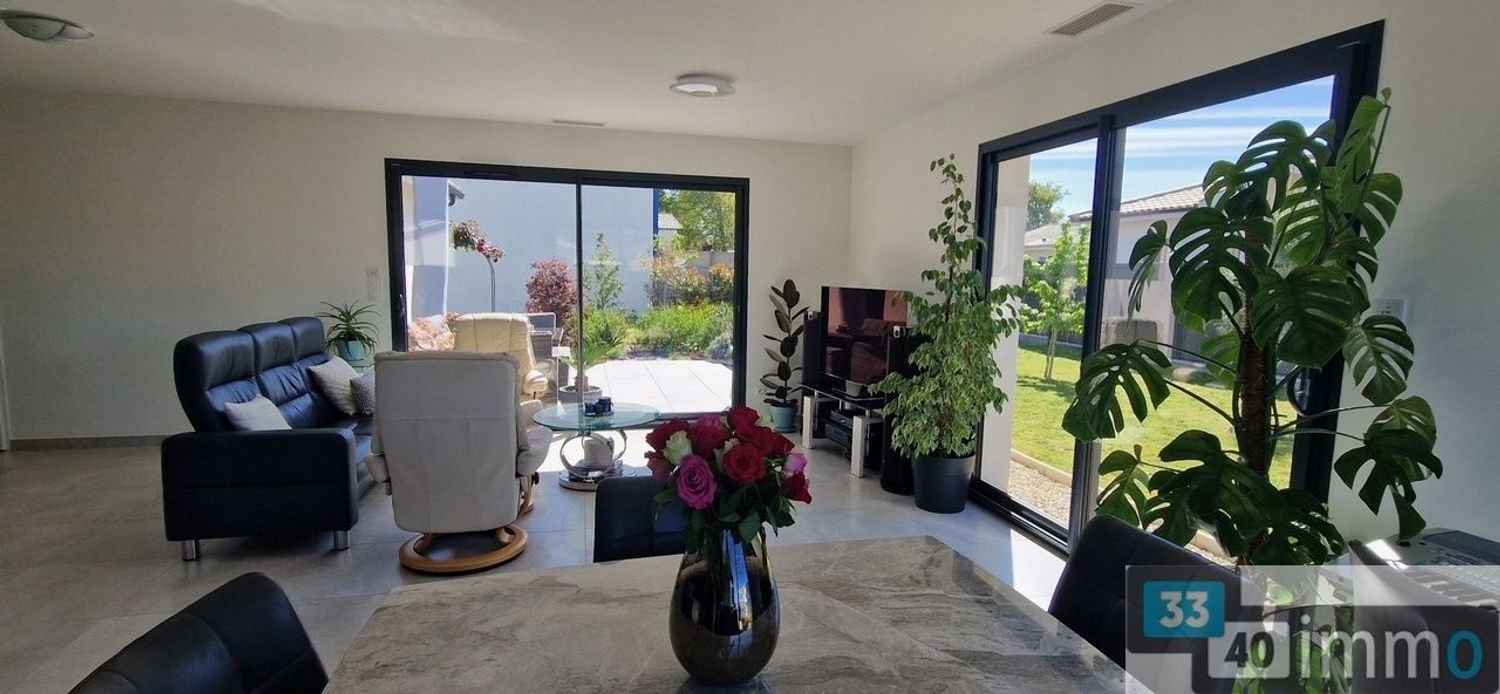 Maison à vendre, 102m², Salles
