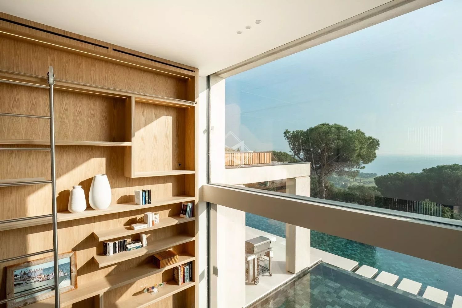 Maison à louer, 400m², La Croix-Valmer
