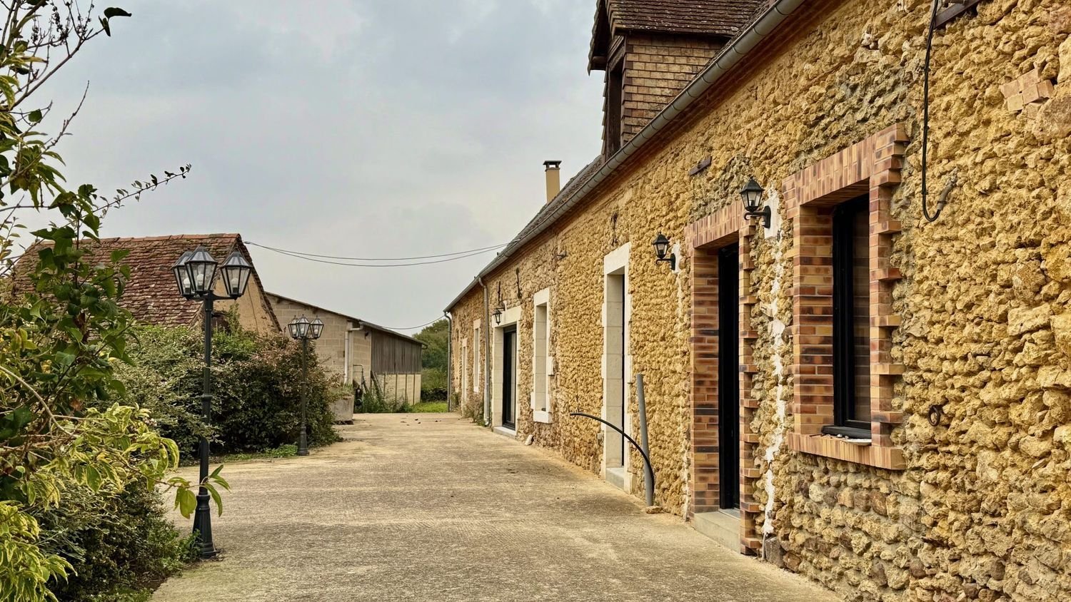 Maison à vendre, 215m², Tuffé