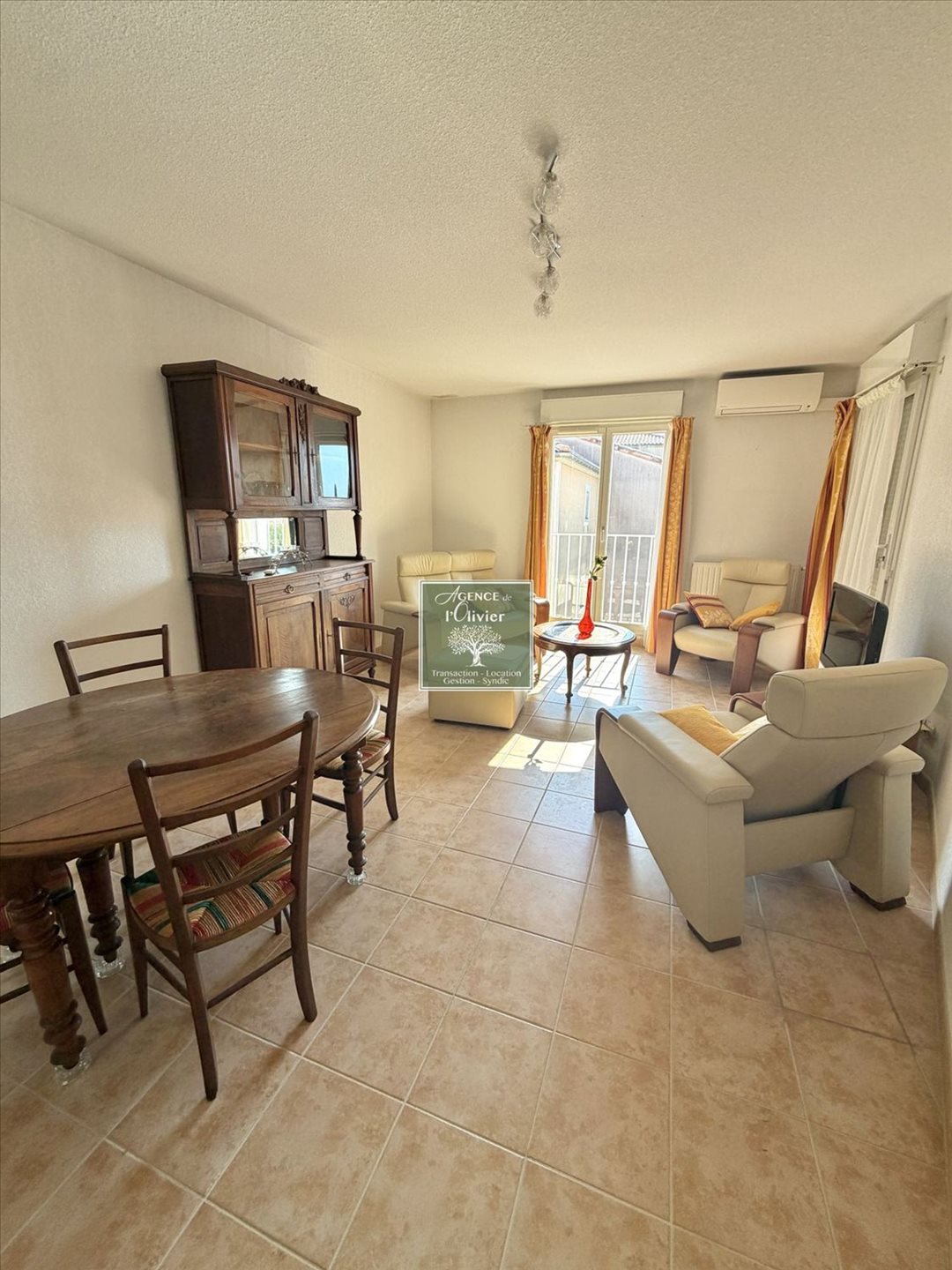 Appartement à louer, 72m², Arles